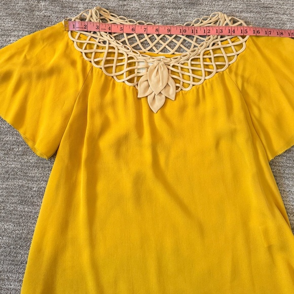 3.1 Phillip Lim Womans Mustard Yellow 100% Silk Top Flutter Sleeves Size 6 - Picture 9 of 16